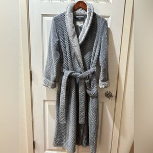 Midnight by Carole Hochman Plush Gray Bathrobe